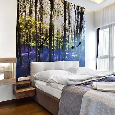 Jana Kazimierza 57 Serviced