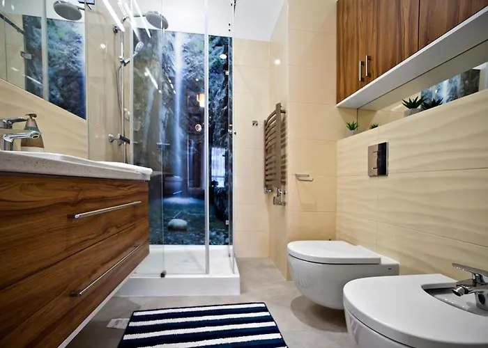 Jana Kazimierza 57 Serviced